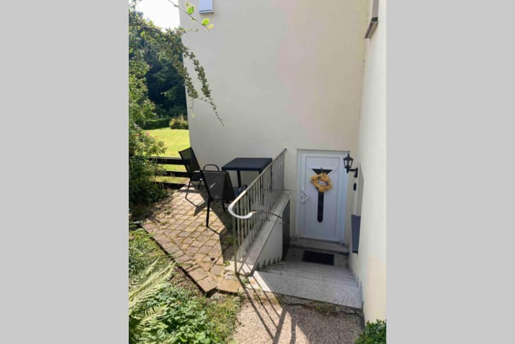 Wunderschone Komplett Neu Eingerichtete Wohnung Emmerthal Екстер'єр фото